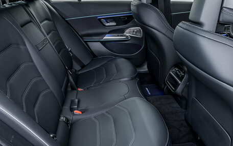 Mercedes-Benz E-Класс, 2025 год, 9 990 000 рублей, 11 фотография