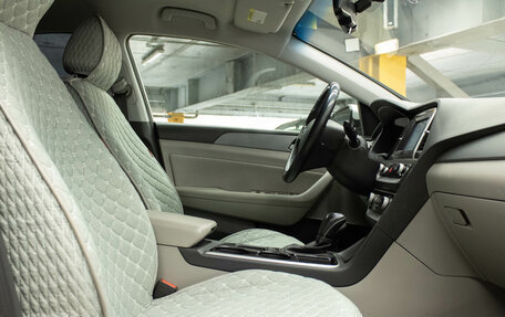 Hyundai Sonata VII, 2017 год, 1 669 000 рублей, 10 фотография