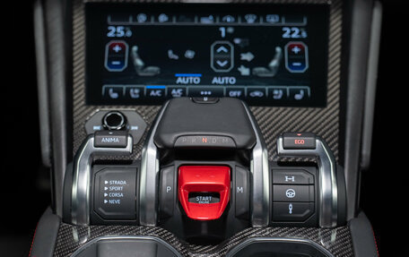 Lamborghini Urus I, 2021 год, 22 880 000 рублей, 23 фотография