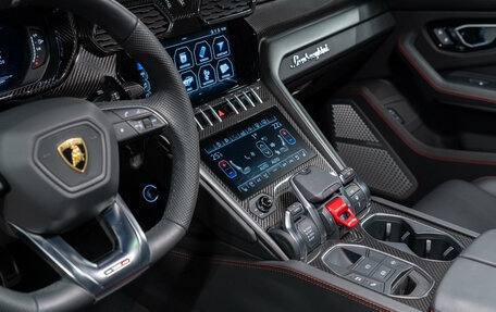 Lamborghini Urus I, 2021 год, 22 880 000 рублей, 22 фотография