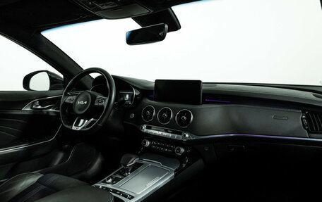 KIA Stinger I, 2023 год, 3 198 900 рублей, 9 фотография