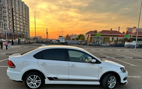 Volkswagen Polo VI (EU Market), 2012 год, 965 000 рублей, 1 фотография