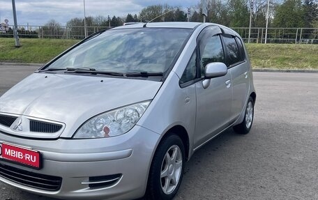 Mitsubishi Colt VI рестайлинг, 2003 год, 370 000 рублей, 1 фотография