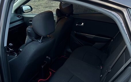 KIA Rio III рестайлинг, 2016 год, 950 000 рублей, 9 фотография