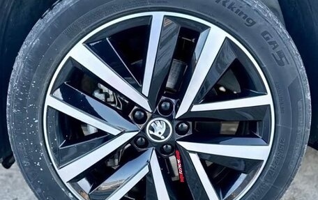 Skoda Kamiq I, 2022 год, 1 700 000 рублей, 7 фотография