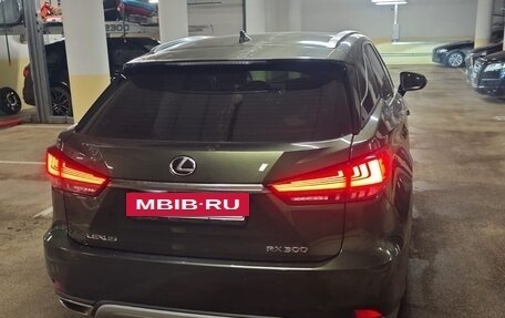 Lexus RX IV рестайлинг, 2021 год, 7 000 000 рублей, 6 фотография