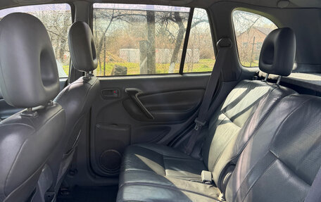 Toyota RAV4, 2003 год, 640 000 рублей, 12 фотография