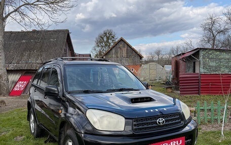 Toyota RAV4, 2003 год, 640 000 рублей, 2 фотография