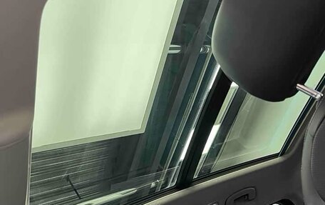 Volkswagen Tiguan II, 2023 год, 2 910 000 рублей, 16 фотография