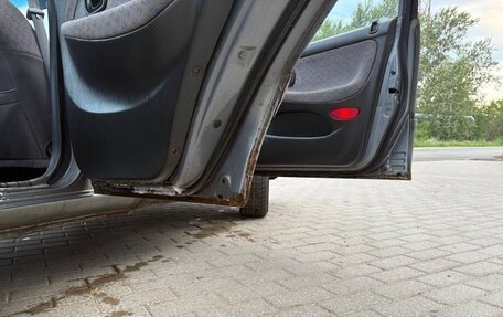 Hyundai Sonata III рестайлинг, 1998 год, 90 000 рублей, 5 фотография