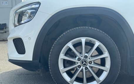 Mercedes-Benz GLB, 2020 год, 3 250 000 рублей, 4 фотография