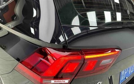 Volkswagen Tiguan II, 2023 год, 2 910 000 рублей, 5 фотография