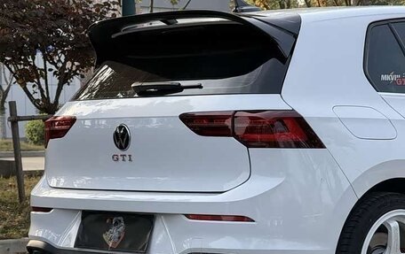 Volkswagen Golf VIII, 2023 год, 3 800 000 рублей, 13 фотография