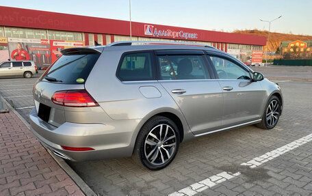 Volkswagen Golf VII, 2019 год, 1 290 000 рублей, 5 фотография