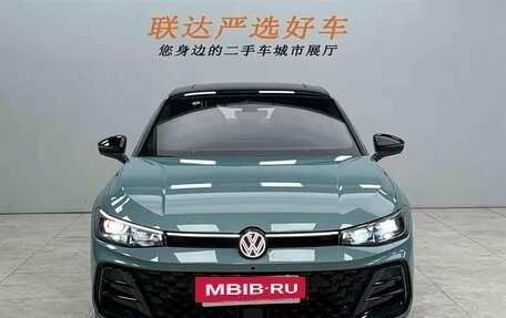 Volkswagen Passat, 2024 год, 4 350 000 рублей, 2 фотография