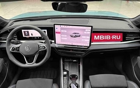 Volkswagen Passat, 2024 год, 4 350 000 рублей, 6 фотография