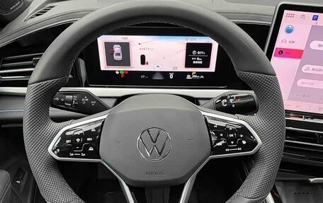 Volkswagen Passat, 2024 год, 4 350 000 рублей, 24 фотография