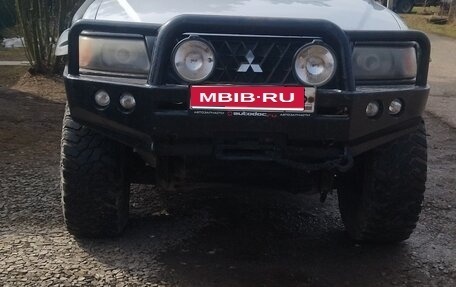 Mitsubishi Montero Sport, 2003 год, 450 000 рублей, 1 фотография