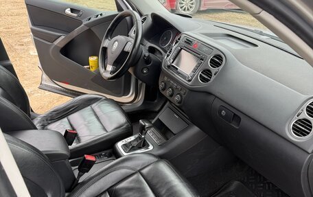 Volkswagen Tiguan I, 2009 год, 950 000 рублей, 13 фотография