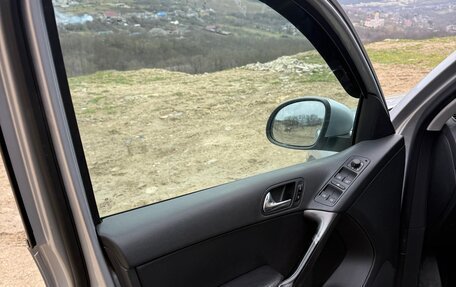 Volkswagen Tiguan I, 2009 год, 950 000 рублей, 14 фотография