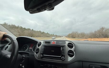 Volkswagen Tiguan I, 2009 год, 950 000 рублей, 16 фотография