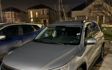 Volkswagen Tiguan I, 2009 год, 950 000 рублей, 17 фотография