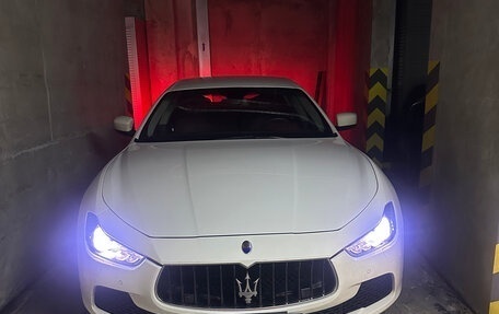 Maserati Ghibli, 2014 год, 2 750 000 рублей, 1 фотография