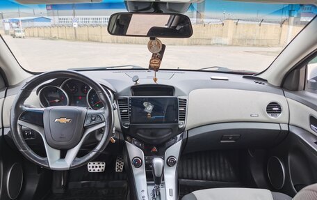 Chevrolet Cruze II, 2012 год, 800 000 рублей, 8 фотография