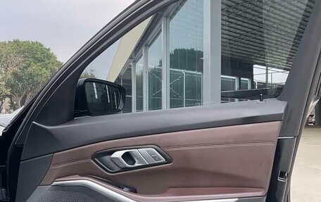 BMW 3 серия, 2022 год, 3 260 000 рублей, 23 фотография