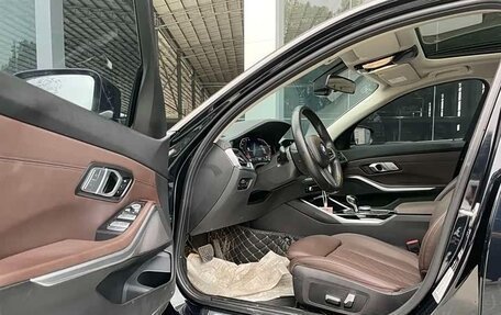 BMW 3 серия, 2022 год, 3 260 000 рублей, 17 фотография