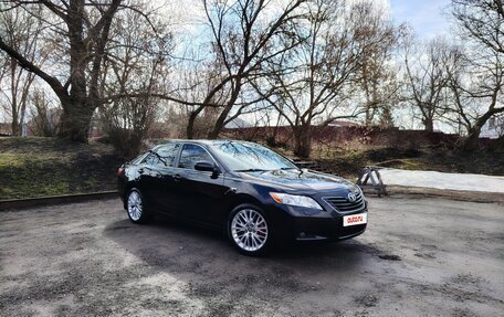 Toyota Camry, 2006 год, 999 999 рублей, 2 фотография