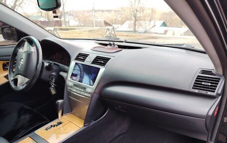 Toyota Camry, 2006 год, 999 999 рублей, 25 фотография