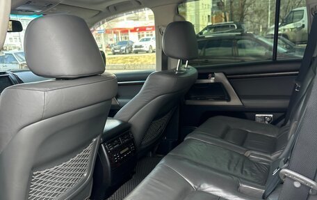 Toyota Land Cruiser 200, 2009 год, 2 530 000 рублей, 18 фотография