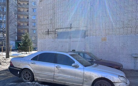 Mercedes-Benz S-Класс, 2001 год, 290 000 рублей, 3 фотография