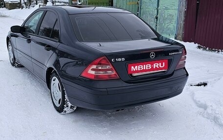 Mercedes-Benz C-Класс, 2004 год, 700 000 рублей, 4 фотография