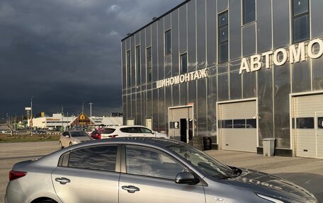 KIA Rio IV, 2018 год, 1 300 000 рублей, 5 фотография