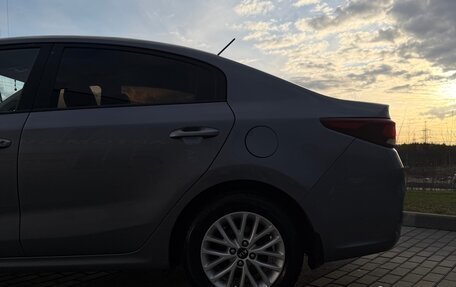 KIA Rio IV, 2018 год, 1 300 000 рублей, 13 фотография