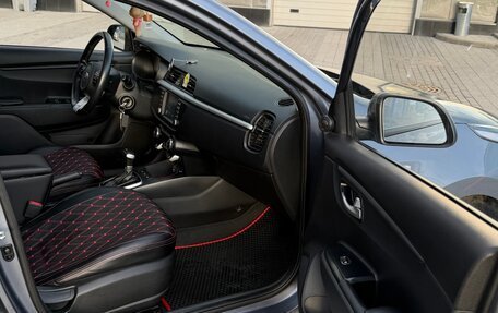 KIA Rio IV, 2018 год, 1 300 000 рублей, 22 фотография