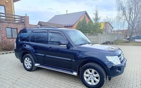 Mitsubishi Pajero IV, 2011 год, 1 900 000 рублей, 9 фотография