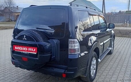 Mitsubishi Pajero IV, 2011 год, 1 900 000 рублей, 7 фотография