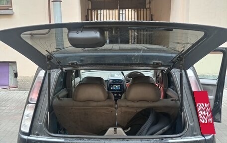 Nissan Cube II, 2002 год, 165 000 рублей, 3 фотография