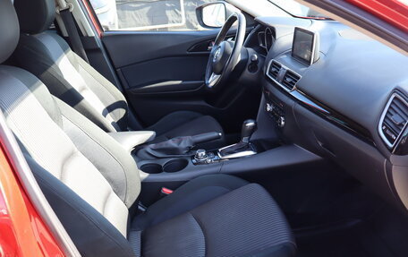 Mazda 3, 2015 год, 1 209 000 рублей, 12 фотография