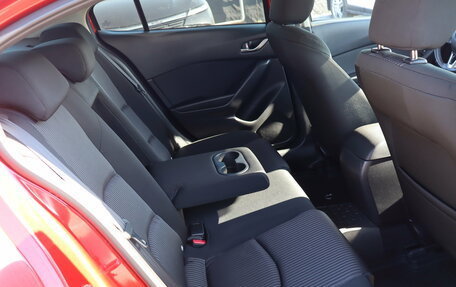 Mazda 3, 2015 год, 1 209 000 рублей, 13 фотография