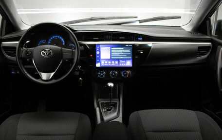 Toyota Corolla, 2014 год, 1 350 000 рублей, 8 фотография