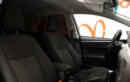 Toyota Corolla, 2014 год, 1 350 000 рублей, 30 фотография