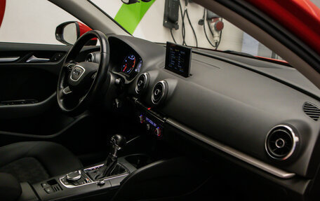 Audi A3, 2014 год, 1 350 000 рублей, 14 фотография