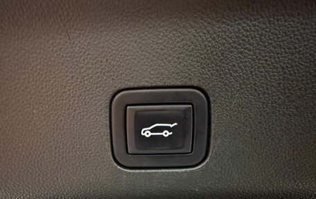 Cadillac Escalade V, 2021 год, 11 000 000 рублей, 21 фотография