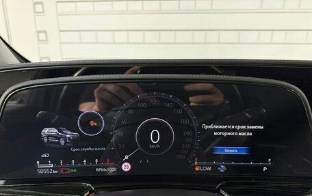 Cadillac Escalade V, 2021 год, 11 000 000 рублей, 16 фотография