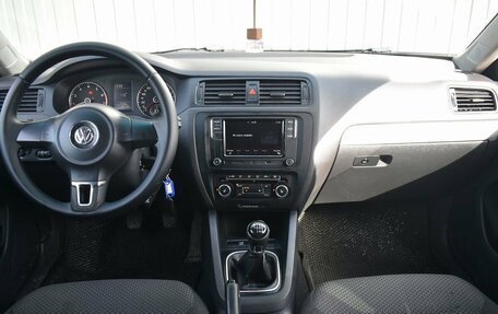 Volkswagen Jetta VI, 2012 год, 819 999 рублей, 7 фотография