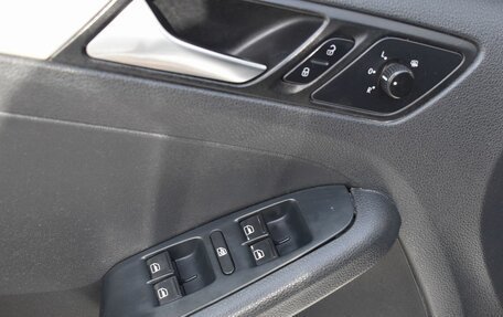 Volkswagen Jetta VI, 2012 год, 819 999 рублей, 12 фотография